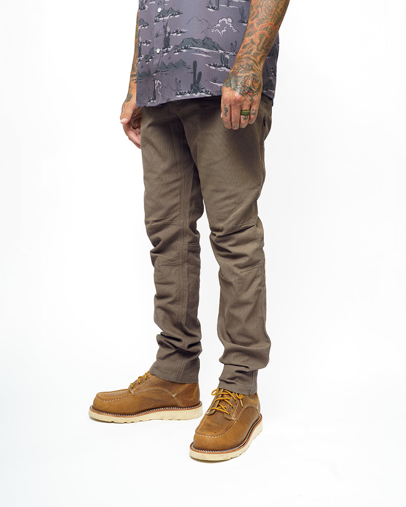 Pantalones Trailblazer de corte cónico - Deadwood