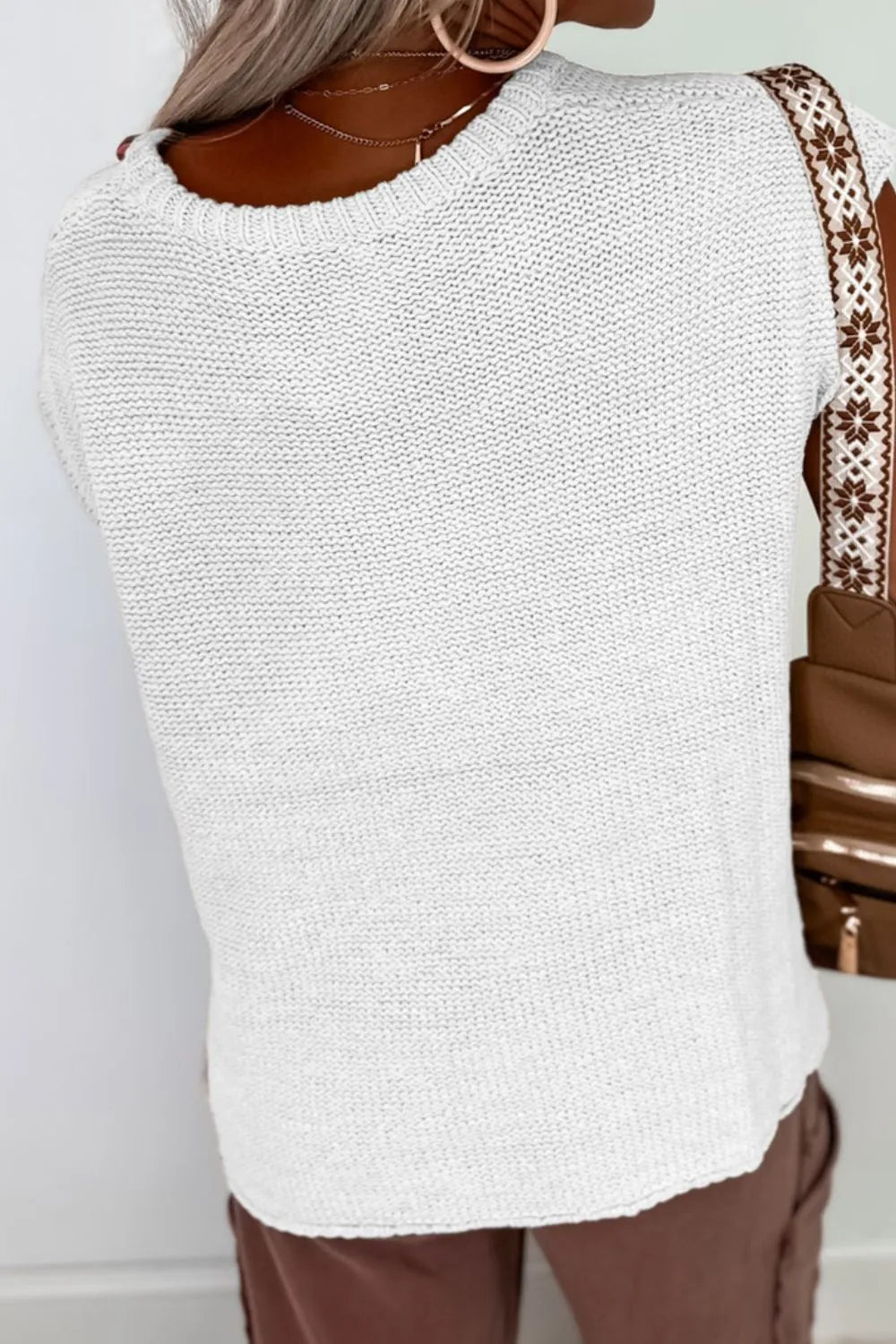 Side Slit Round Neck Knit Top