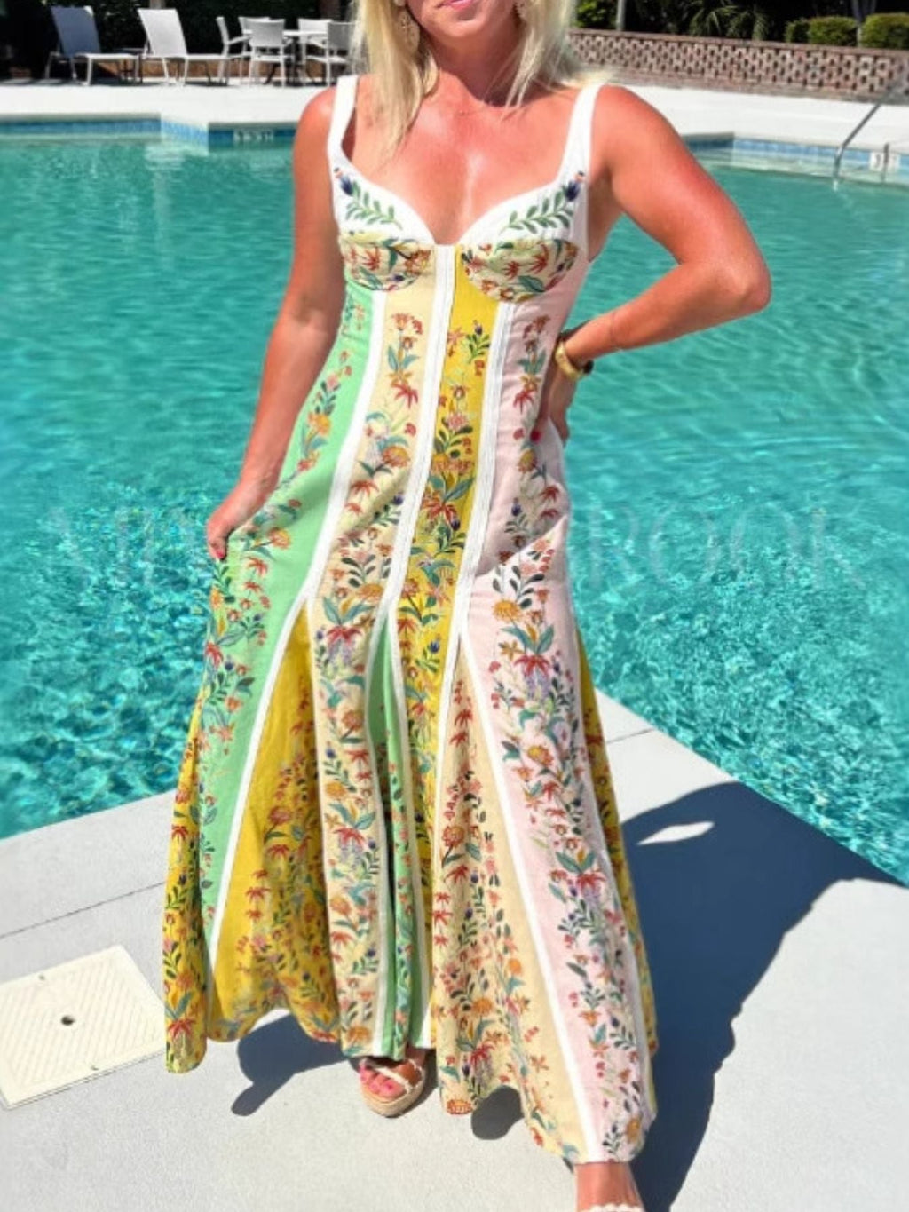 Floral Print Sweetheart Neck Cami Dress