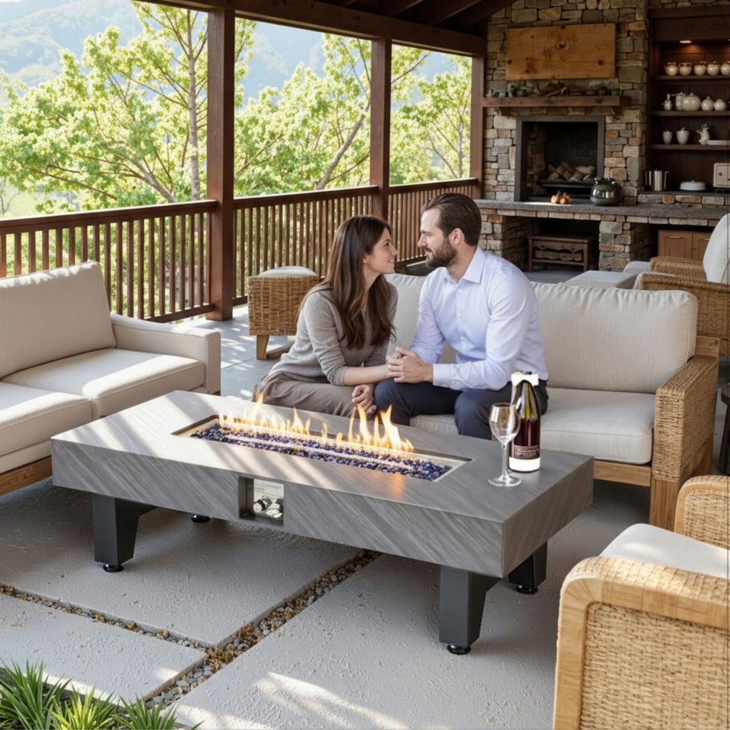 Mesa fogonera exterior moderna de propano Alora de 54 pulgadas con cubierta impermeable (SAK42628)