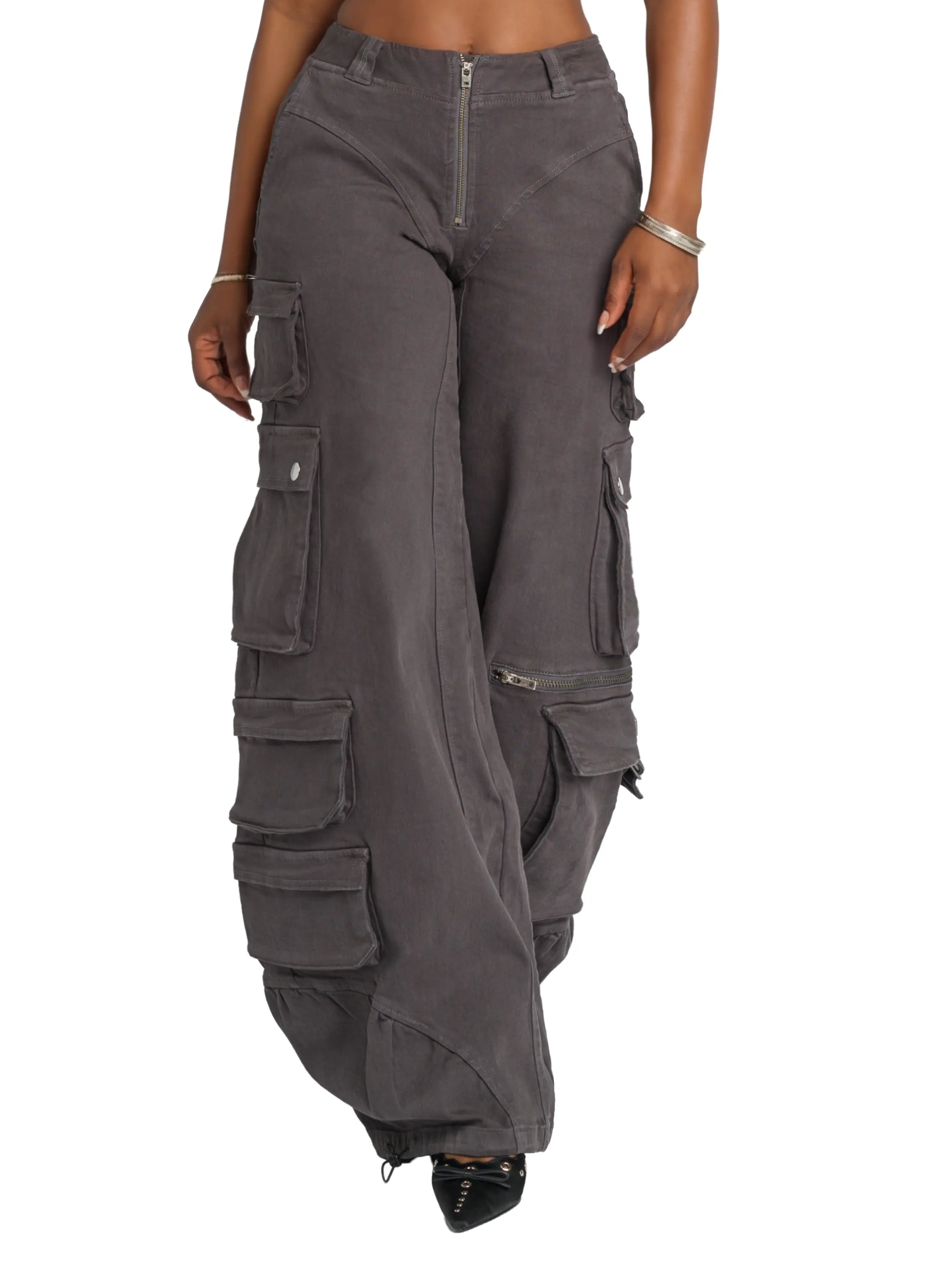 Pantalón cargo de sarga de tiro bajo
