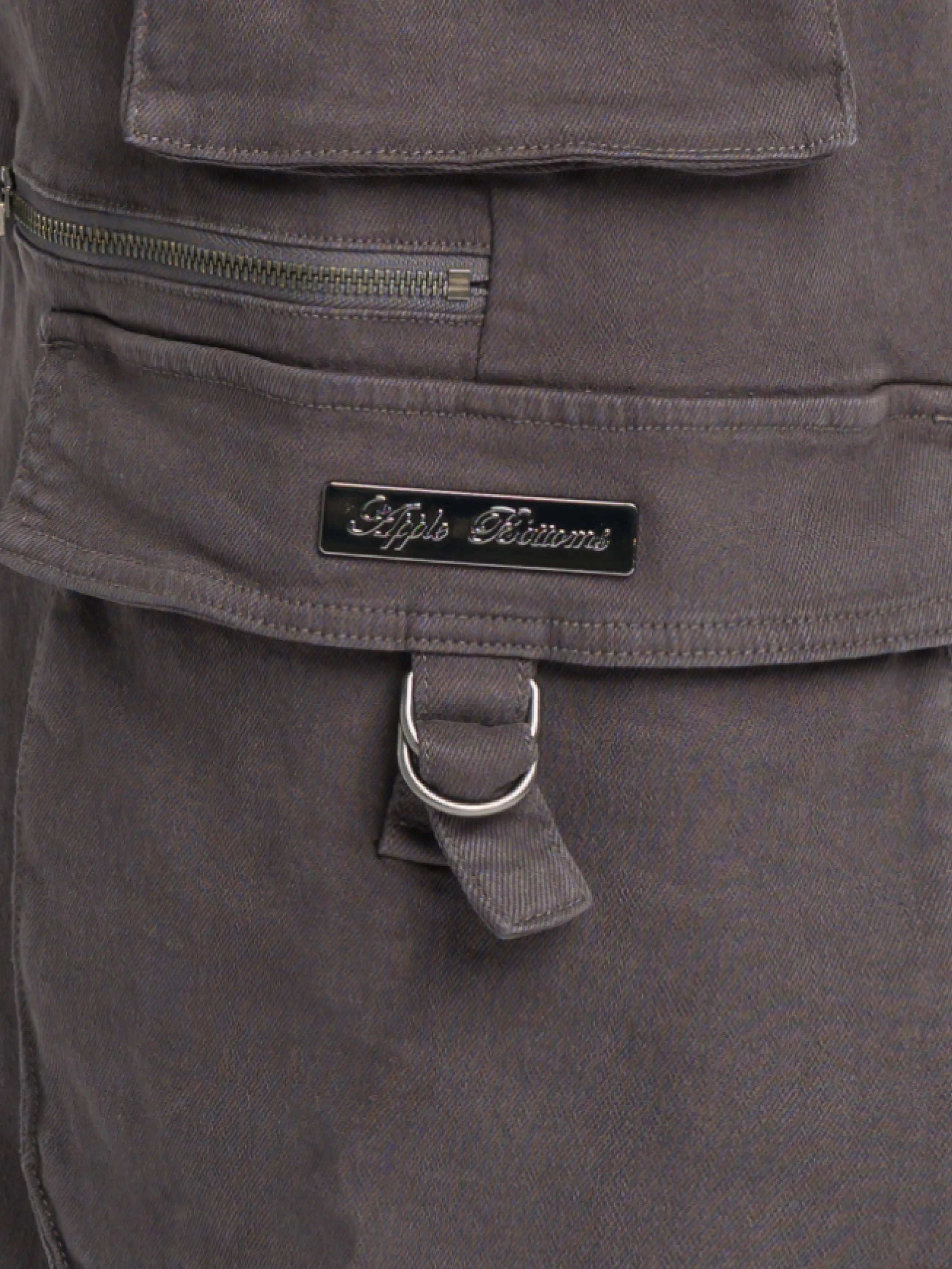 Pantalón cargo de sarga de tiro bajo