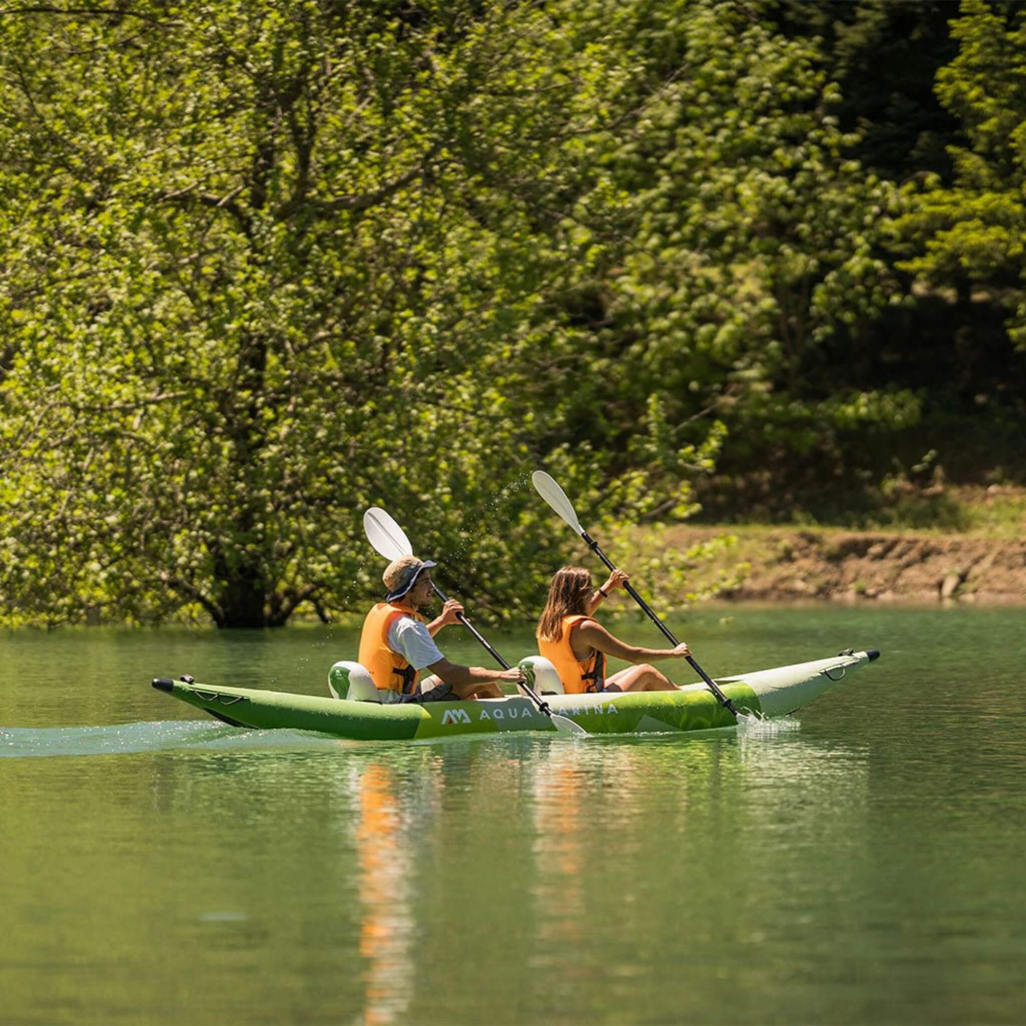 Kayak hinchable recreativo Aqua Marina Betta de 14 pies para 2 personas con remos [BE-412] (SAK01375)