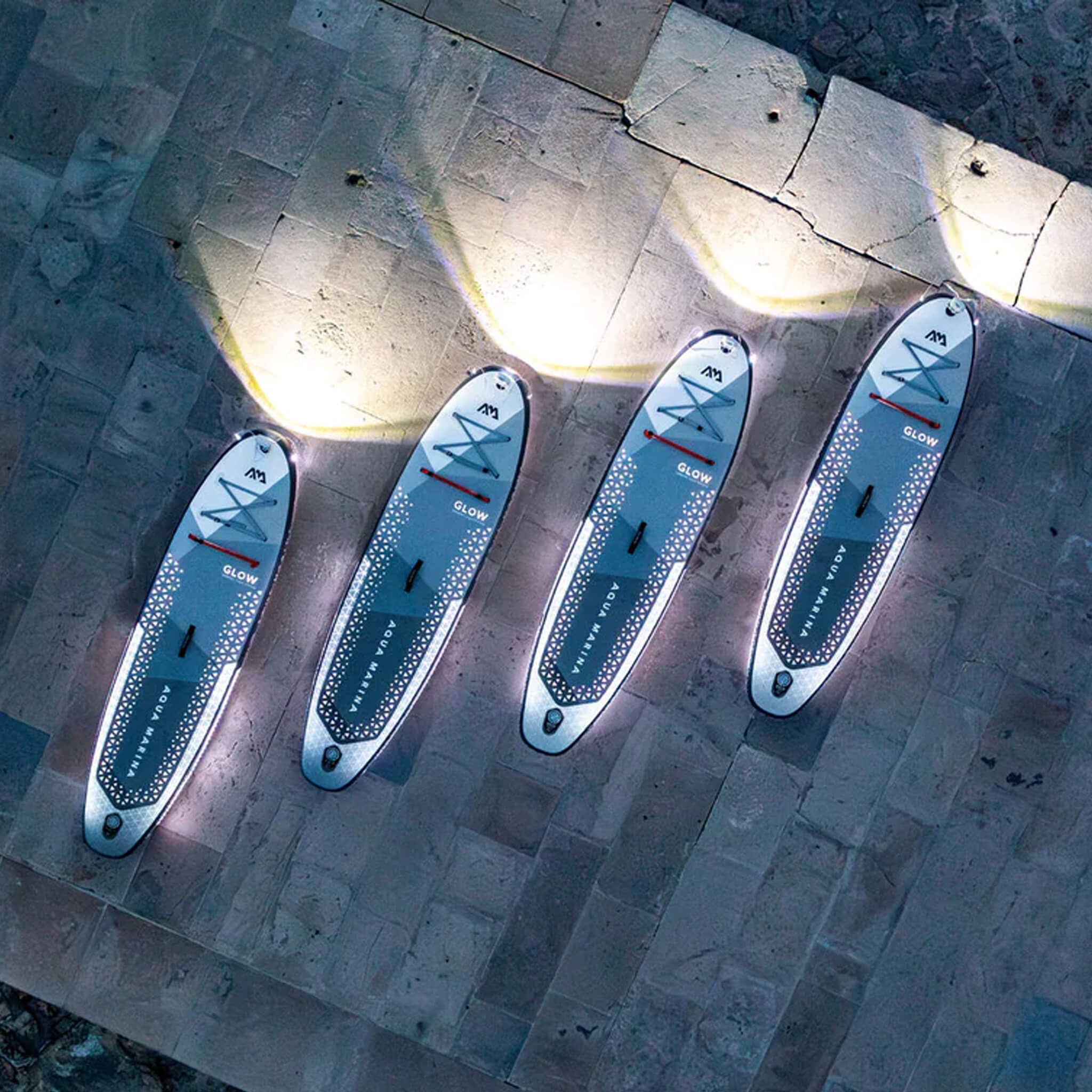 Aqua Marina Glow 10FT Tabla de Paddle Surf Hinchable (ISUP) Versátil con Sistema de Luces Ambientales y Leash de Seguridad [BT-24GL] (SAK48269)