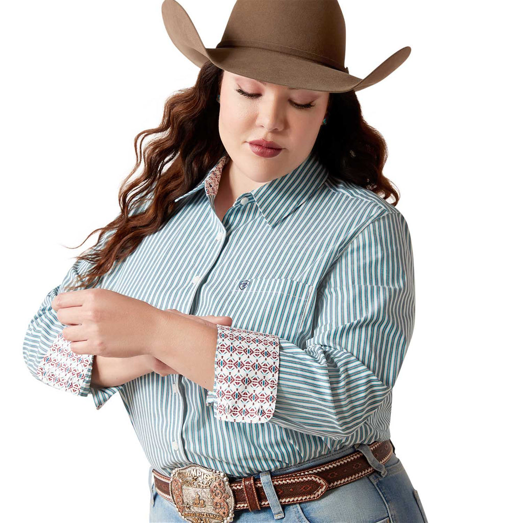 Ariat Women's Kirby Wrinkle-Free Long Sleeve Shirt – Figure-Flattering, Equestrian Performance Top