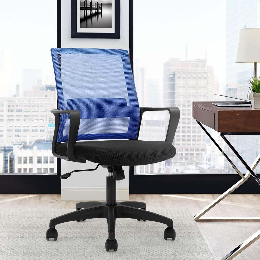 Silla de oficina ergonómica de malla con soporte lumbar azul