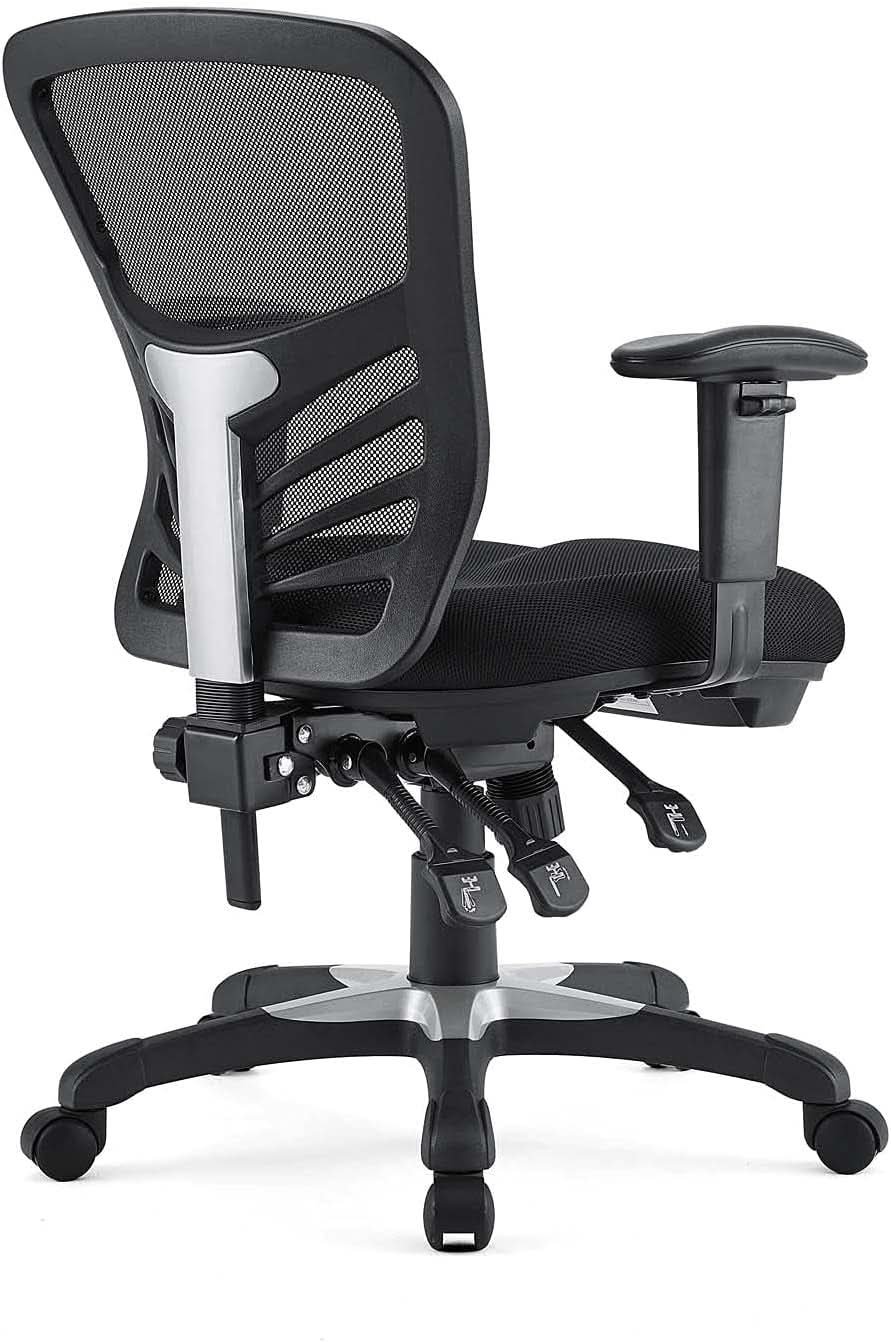 Silla de oficina ergonómica de malla articulada, color negro, con soporte lumbar