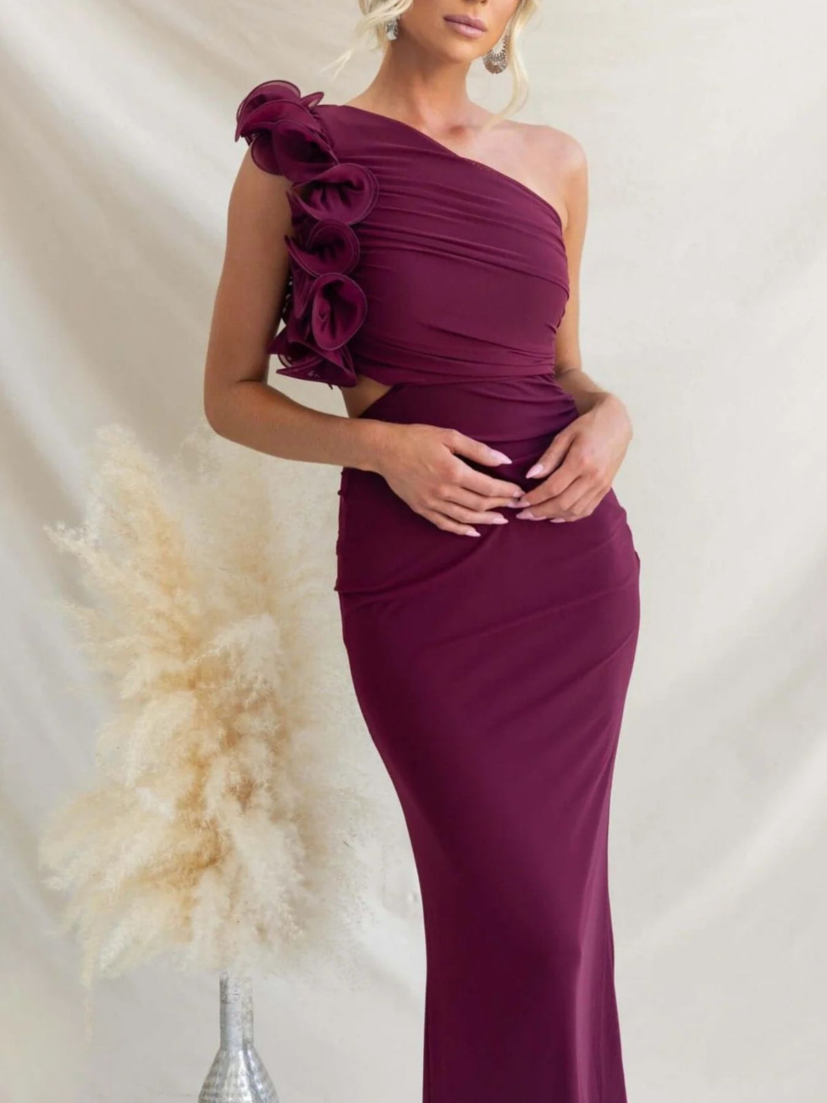 One-Shoulder Floral Trim Sleeveless Maxi Dress