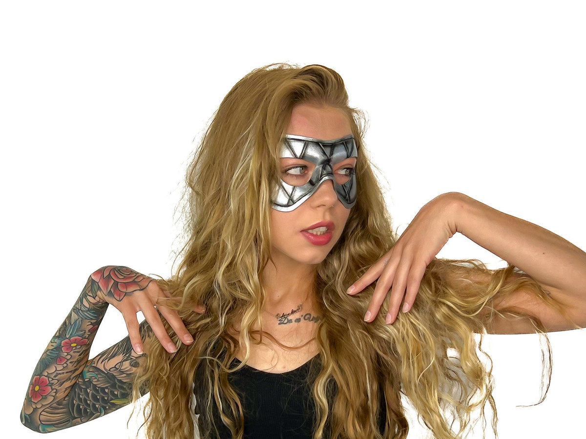 Compact Harlequin Handmade Genuine Leather Mask in Silver
