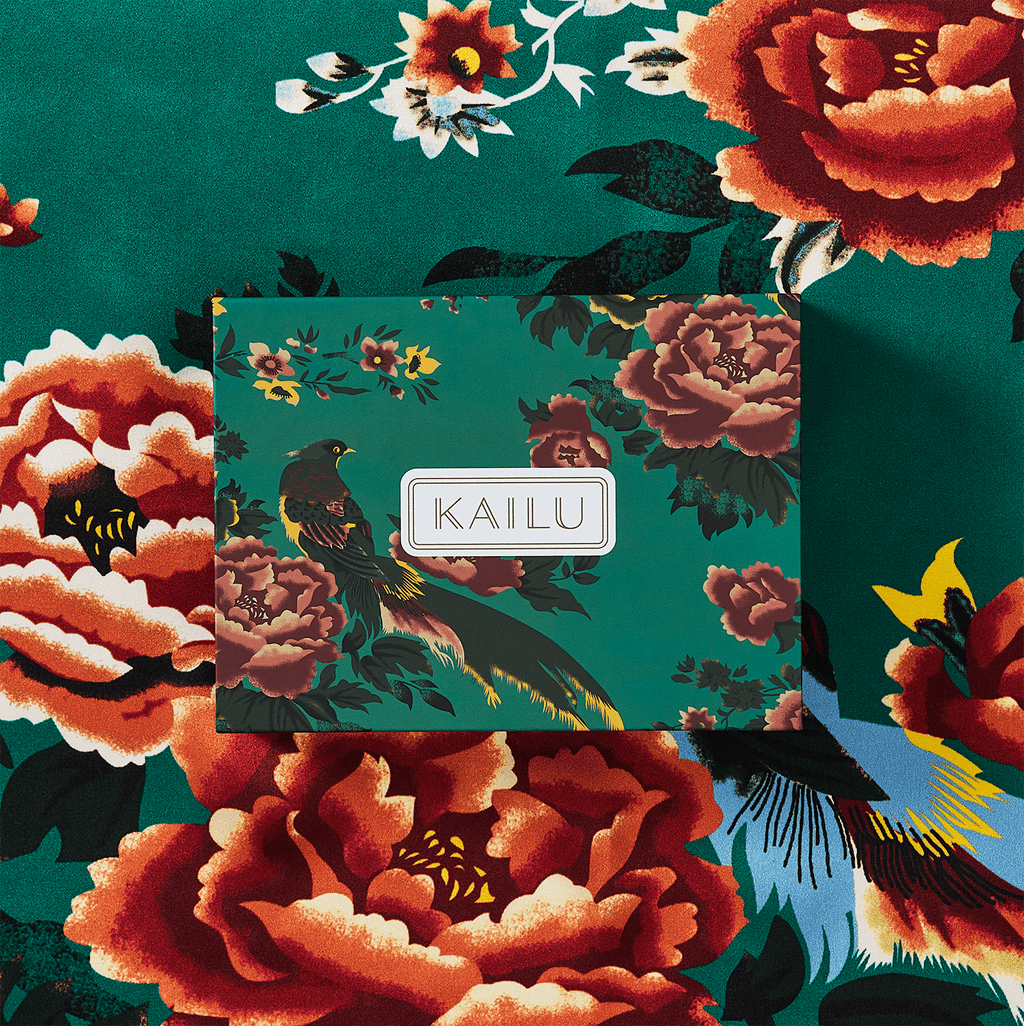 KAILU Imperial Bloom Silk Scarf – Luxury Accessory