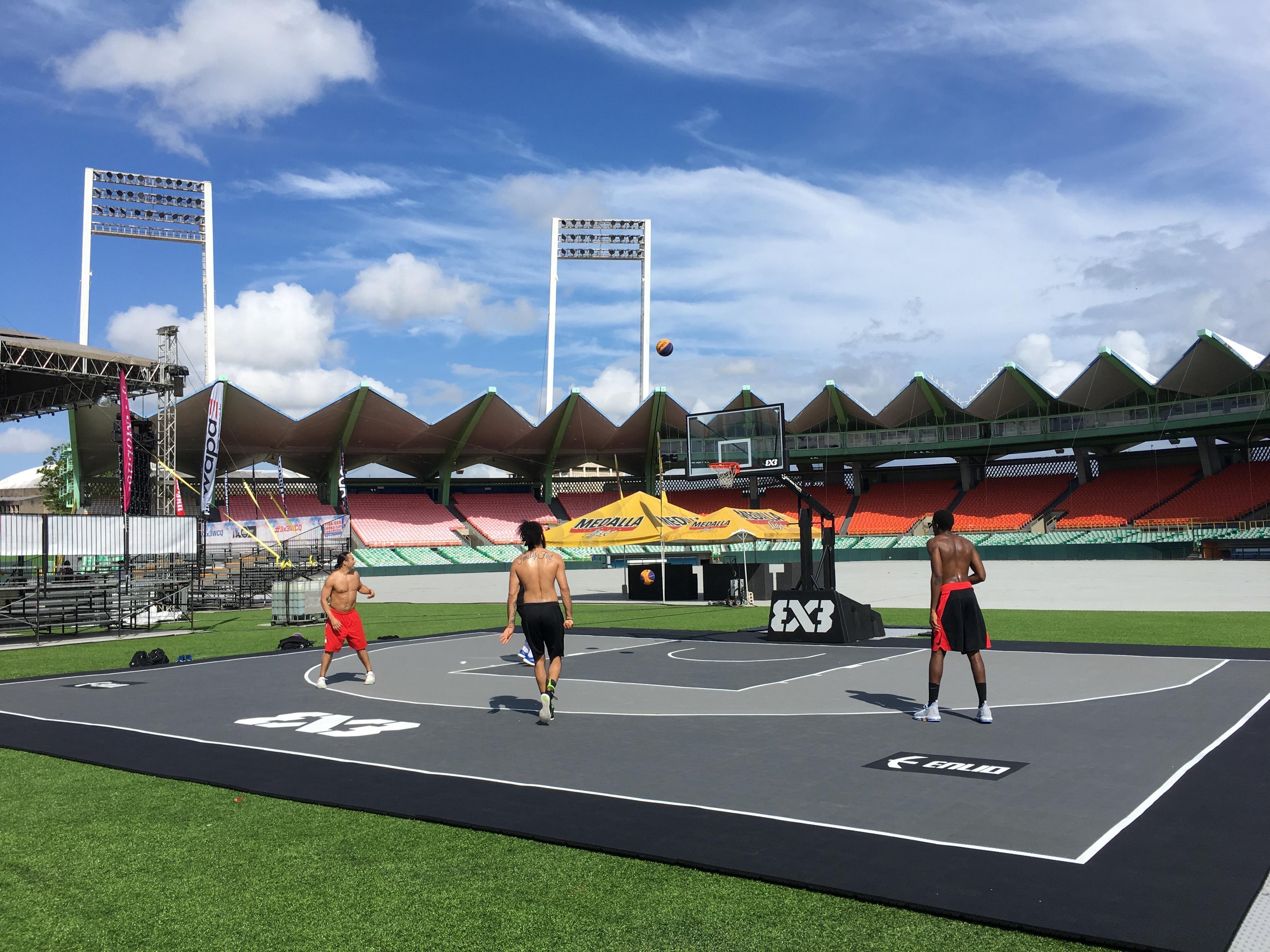 Alquiler de cancha oficial de baloncesto FIBA 3x3 Enlio