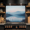 Moon Cranes – Protector contra salpicaduras de vidrio templado para cocina | Protector contra salpicaduras con sereno paisaje lacustre