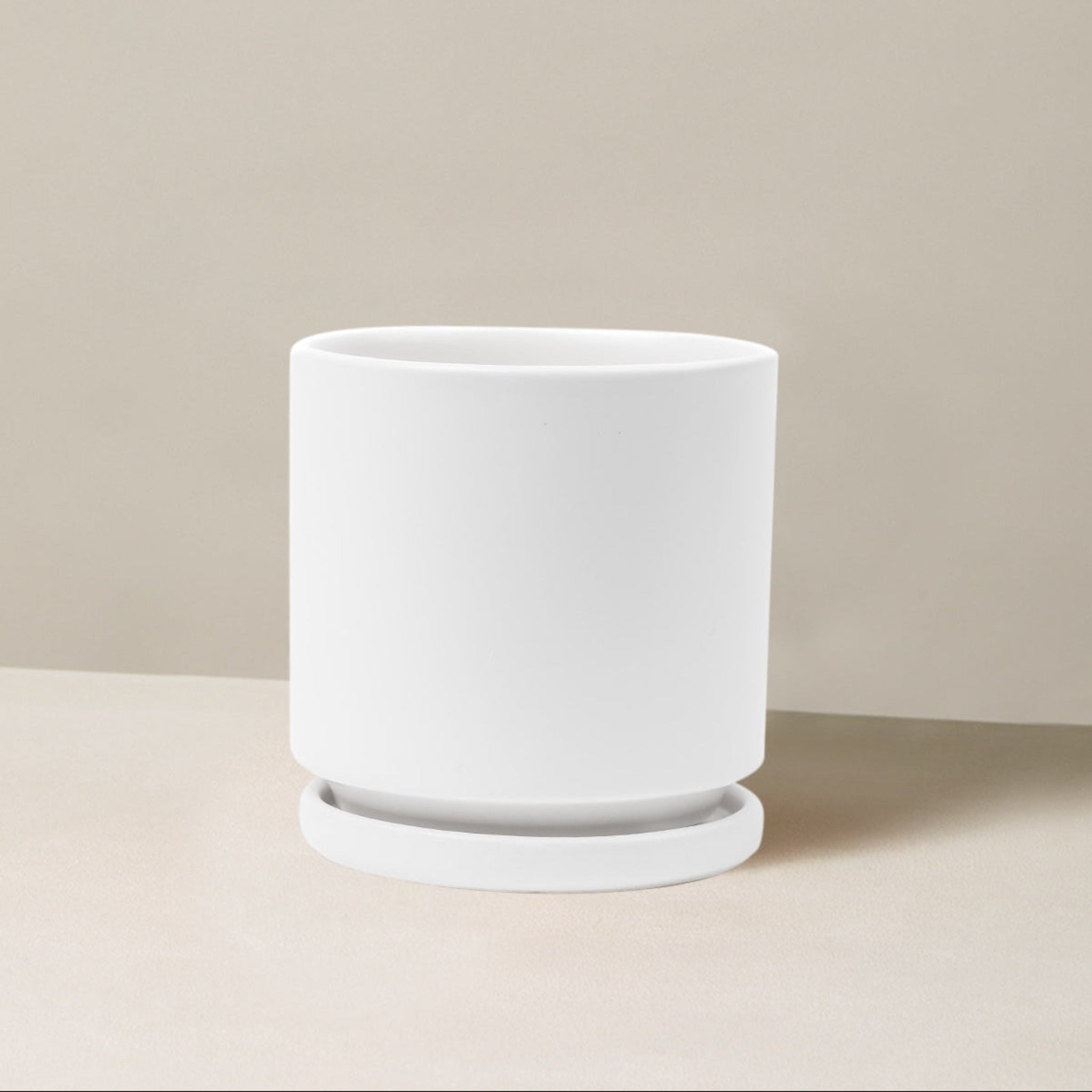 Isabella Planter